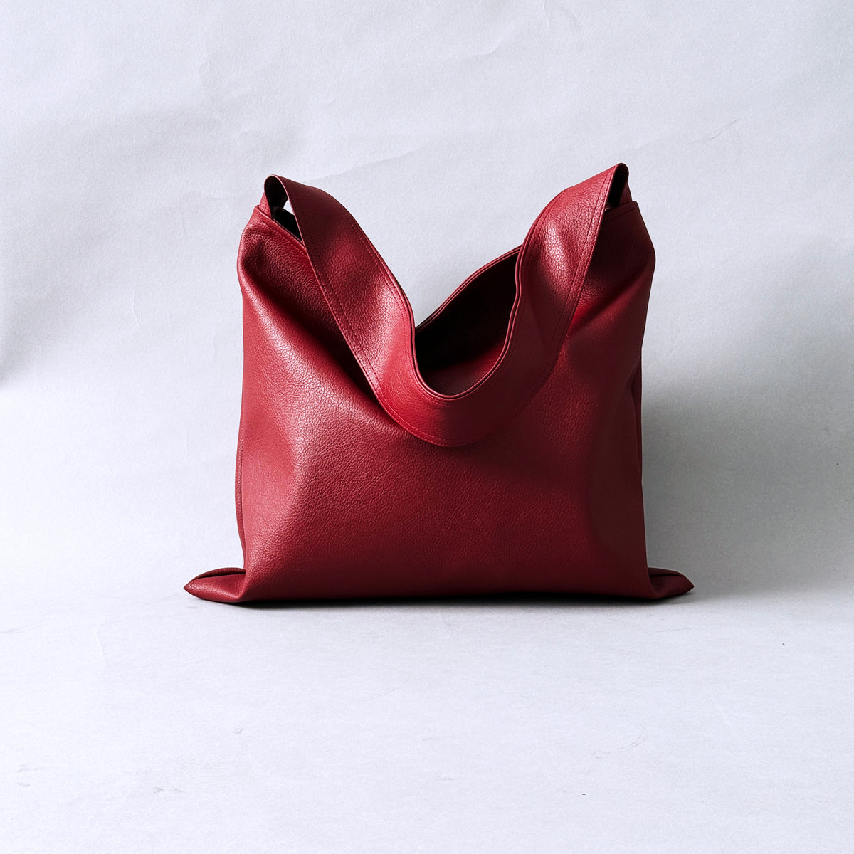 Red Tote | LADO SIMPLE