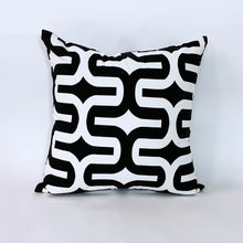 Load image into Gallery viewer, LADO SIMPLE, LADO SIMPLE DECOR, LADO SIMPLE BLOG, PILLOW COVERS, ART, WALL ART, HOME DECOR, DECORATION, STYLING, MINIMAL DECCOR, MINIMALIST, OTHER ESENTIALS, MASKS, MADE TO ORDER, HANDMADE, DESIGNER, CUSTOM DESIGN, ONLINE BOUTIQUE, PHOENIX, ARIZONA, PHX, AZ, LOS ANGELES, SAN DIEGO, ANAHEIM, NEWPORT BEACH, CALIFORNIA, CA, SMALL BUSINESS, LOCAL BUSINESS, WOMEN OWNED, ALL HANDMADE, SUPPORT LOCALS, CUSTOM MADE, FURNITURE, USED FURNITURE FOR SALE, VIRTUAL SALES, GARAGE SALES, 85024
