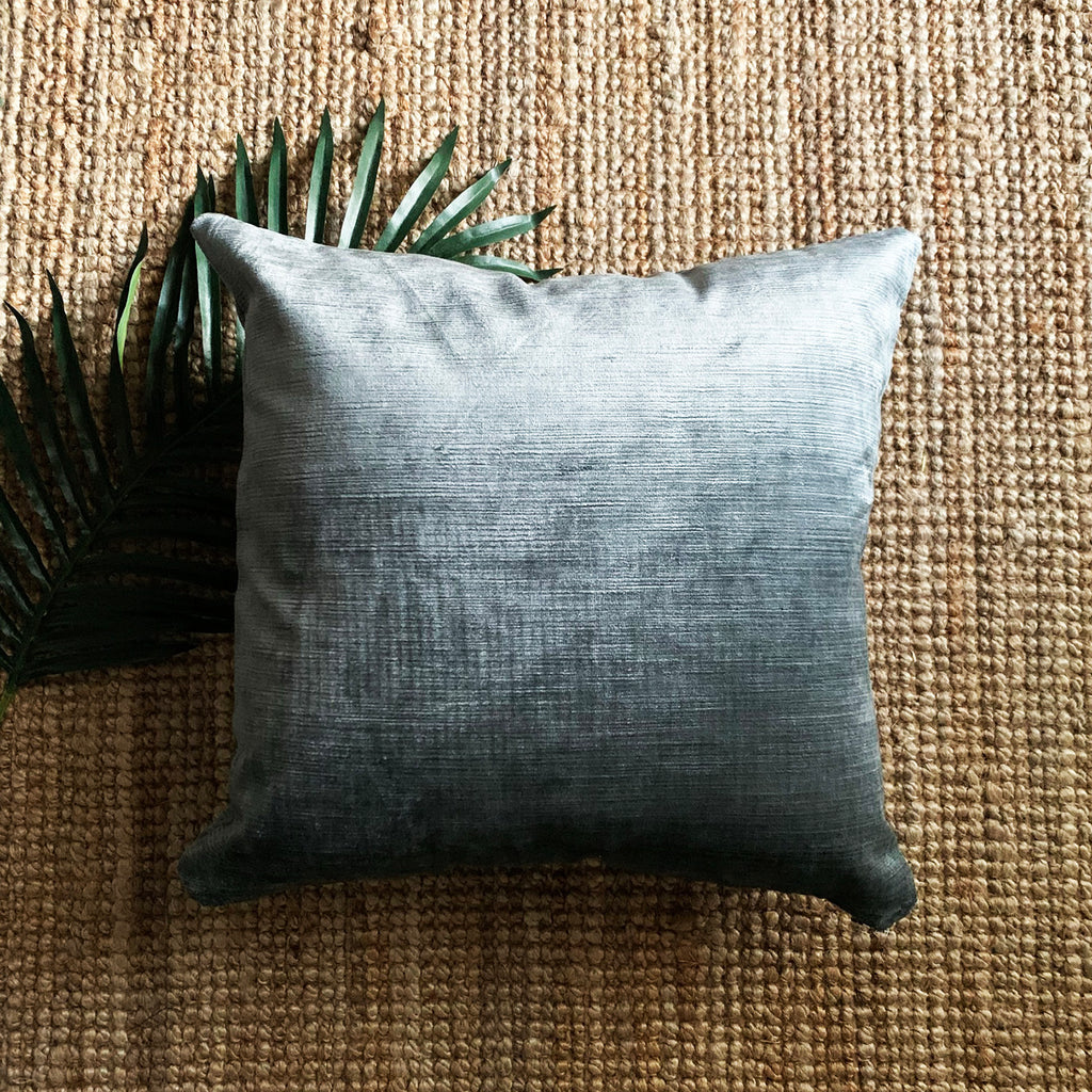 LADO SIMPLE, LADO SIMPLE DECOR is a local home decoration store, home decoration boutique. Owned by ALPHONSINA creator of SHOPALPHONSINA.COM. Home decoration items, accessories, furniture, art, crafts, and handmade art and decor. All home decor is with a simple, minimal approach. Services, decor, home decor alterations near me,home staging, styling, pre-loved items, refurbished furniture, decor alterations in PHOENIX, ARIZONA, LOS ANGELES, SAN DIEGO, ANAHEIM, SOUTHERN CALIFORNIA, CALIFORNIA