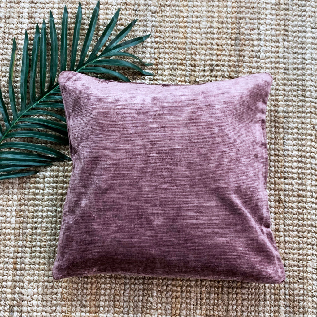 LADO SIMPLE, LADO SIMPLE DECOR is a local home decoration store, home decoration boutique. Owned by ALPHONSINA creator of SHOPALPHONSINA.COM. Home decoration items, accessories, furniture, art, crafts, and handmade art and decor. All home decor is with a simple, minimal approach. Services, decor, home decor alterations near me,home staging, styling, pre-loved items, refurbished furniture, decor alterations in PHOENIX, ARIZONA, LOS ANGELES, SAN DIEGO, ANAHEIM, SOUTHERN CALIFORNIA, CALIFORNIA