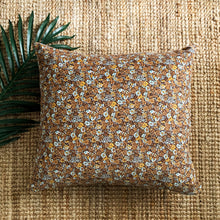 Load image into Gallery viewer, LADO SIMPLE, LADO SIMPLE DECOR is a local home decoration store, home decoration boutique. Owned by ALPHONSINA creator of SHOPALPHONSINA.COM. Home decoration items, accessories, furniture, art, crafts, and handmade art and decor. All home decor is with a simple, minimal approach. Services, decor, home decor alterations near me,home staging, styling, pre-loved items, refurbished furniture, decor alterations in PHOENIX, ARIZONA, LOS ANGELES, SAN DIEGO, ANAHEIM, SOUTHERN CALIFORNIA, CALIFORNIA

