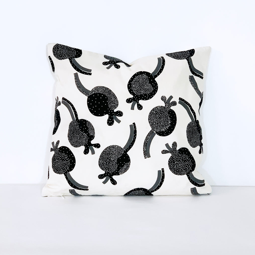 Black And White Print Pillow Cover | LADO SIMPLE DECOR