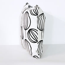 Load image into Gallery viewer, LADO SIMPLE, LADO SIMPLE DECOR is a local home decoration store, home decoration boutique. Owned by ALPHONSINA creator of SHOPALPHONSINA.COM. Home decoration items, accessories, furniture, art, crafts, and handmade art and decor. All home decor is with a simple, minimal approach. Services, decor, home decor alterations near me,home staging, styling, pre-loved items, refurbished furniture, decor alterations in PHOENIX, ARIZONA, LOS ANGELES, SAN DIEGO, ANAHEIM, SOUTHERN CALIFORNIA, CALIFORNIA
